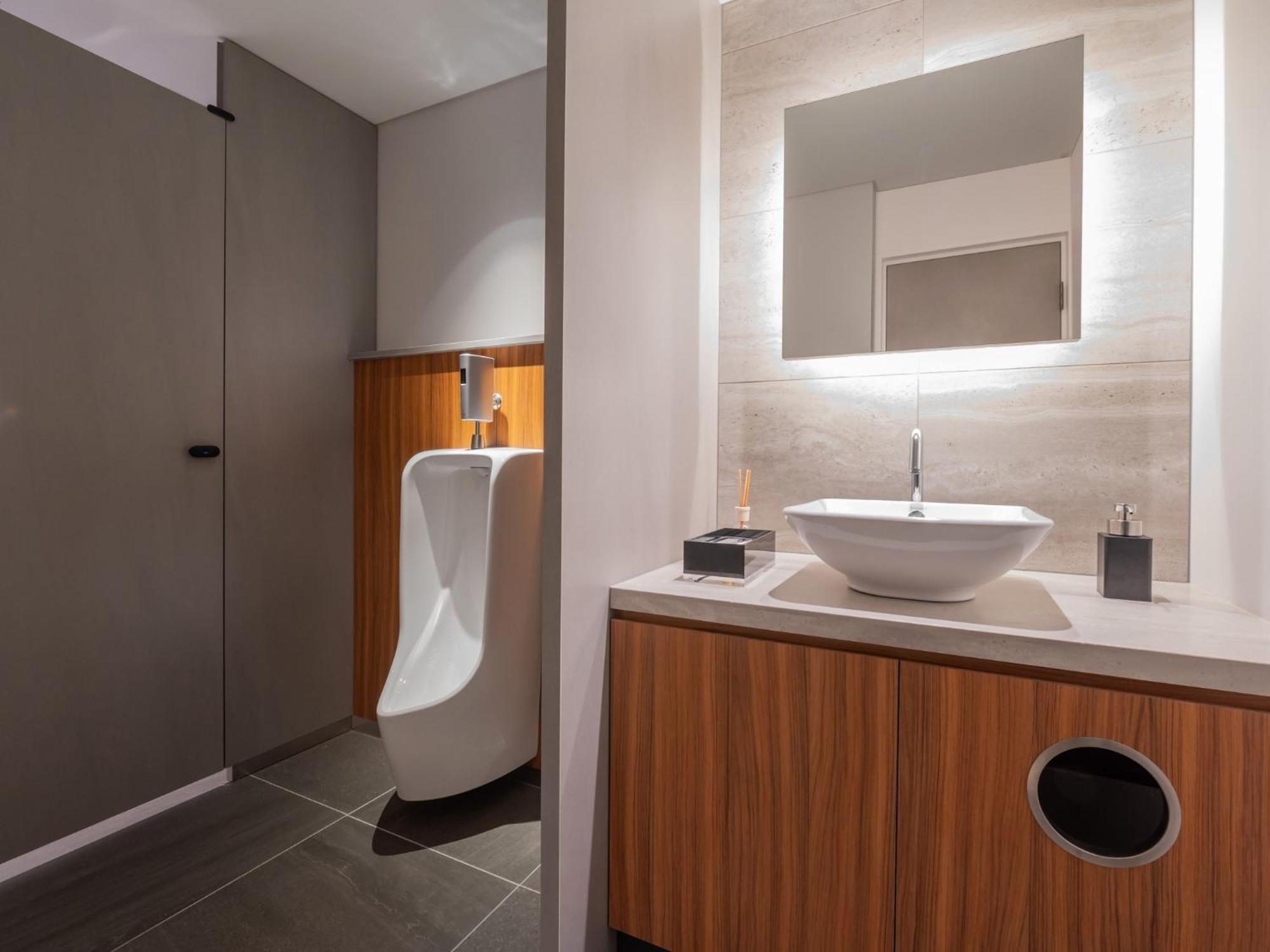 Sunhotel Fukuyama Bagian luar foto